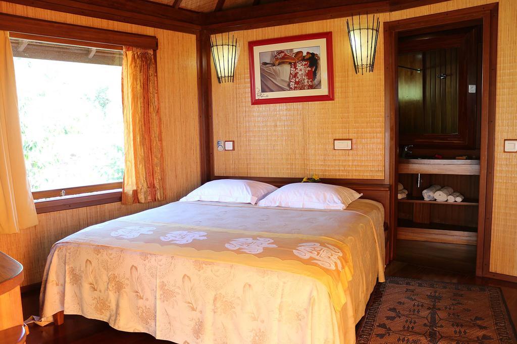 Fare Vai Nui Hotel Tevaitoa Exterior photo