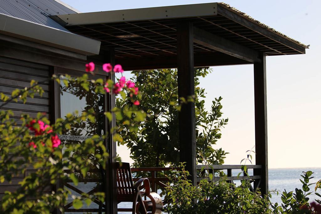 Fare Vai Nui Hotel Tevaitoa Exterior photo